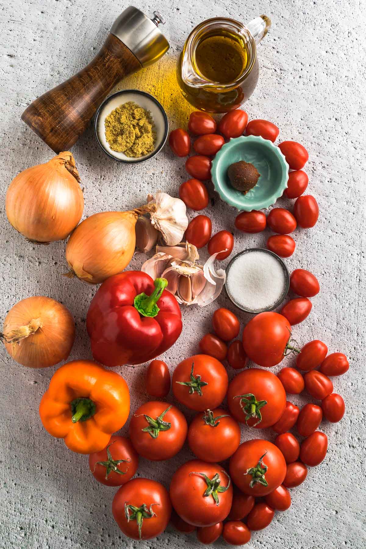 Roast tomato soup ingredients.