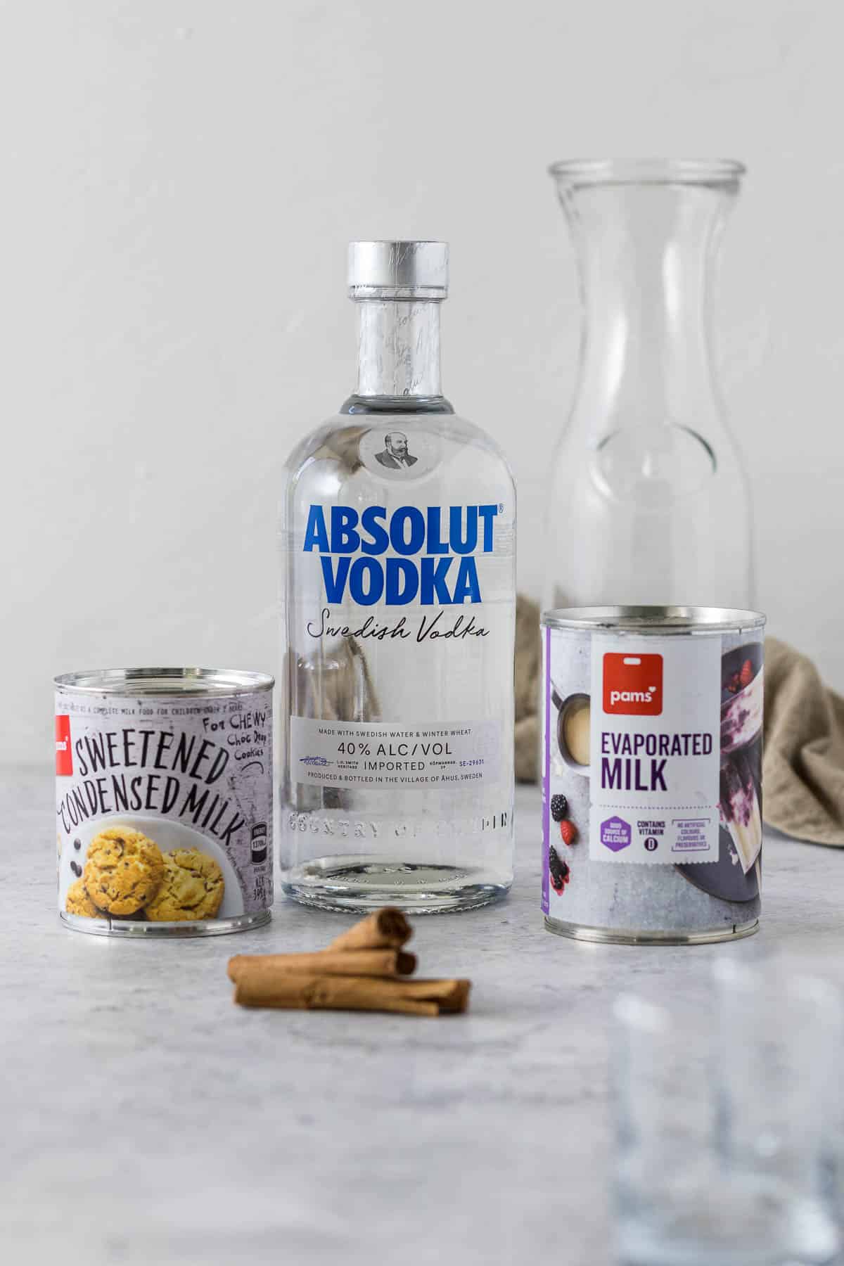 Melkterjie (milk tart shooter) ingredients.