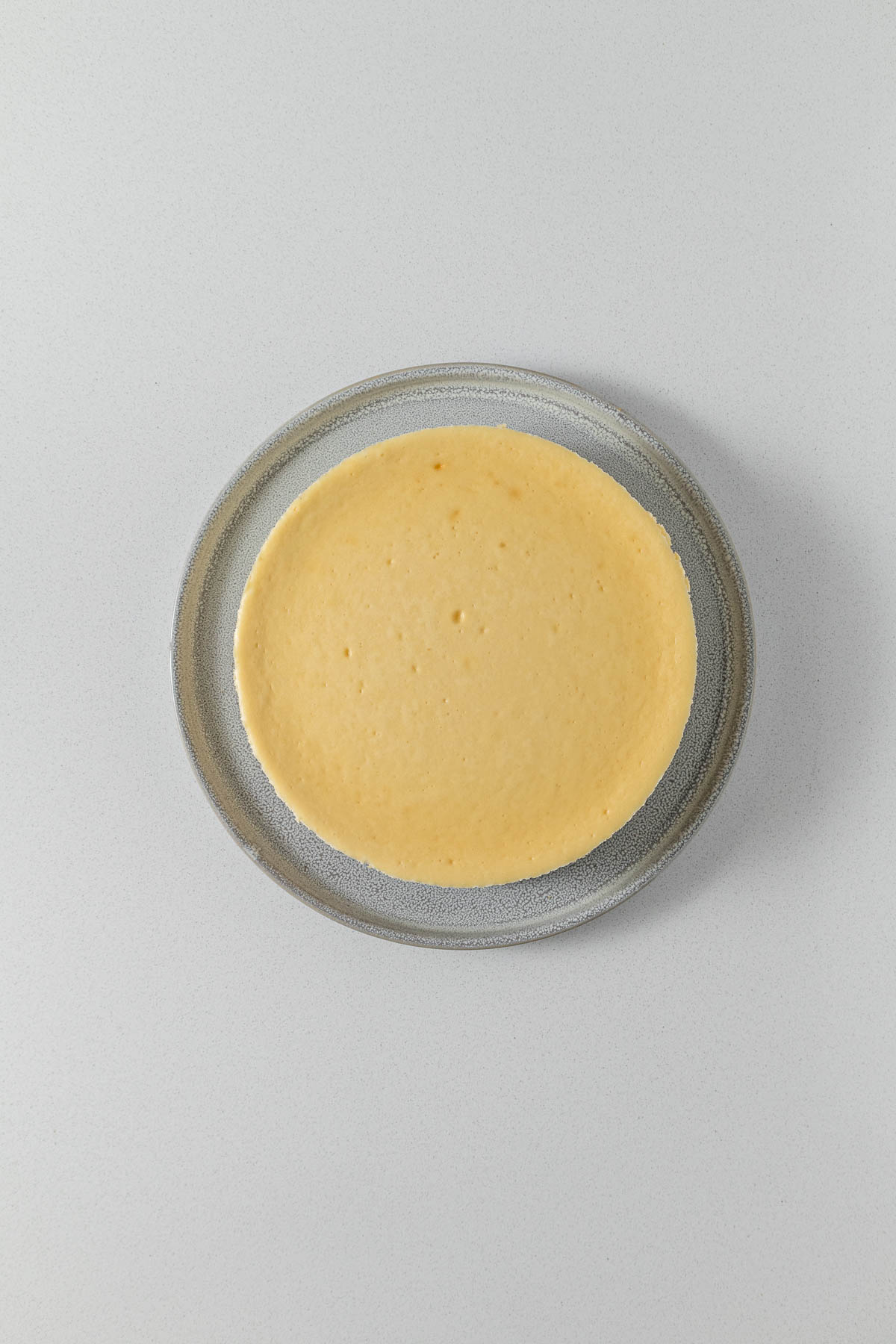 Step 13 - Baked cheesecake on a plate.
