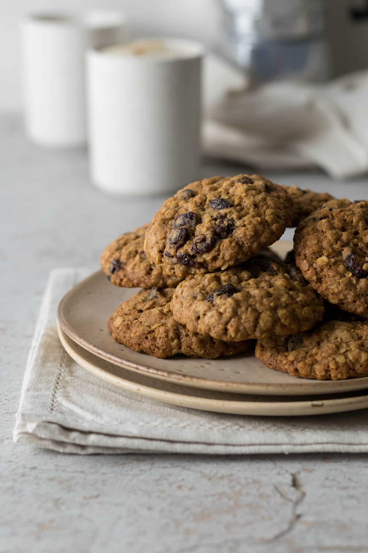 Plate of oatmeal raisin cookies.